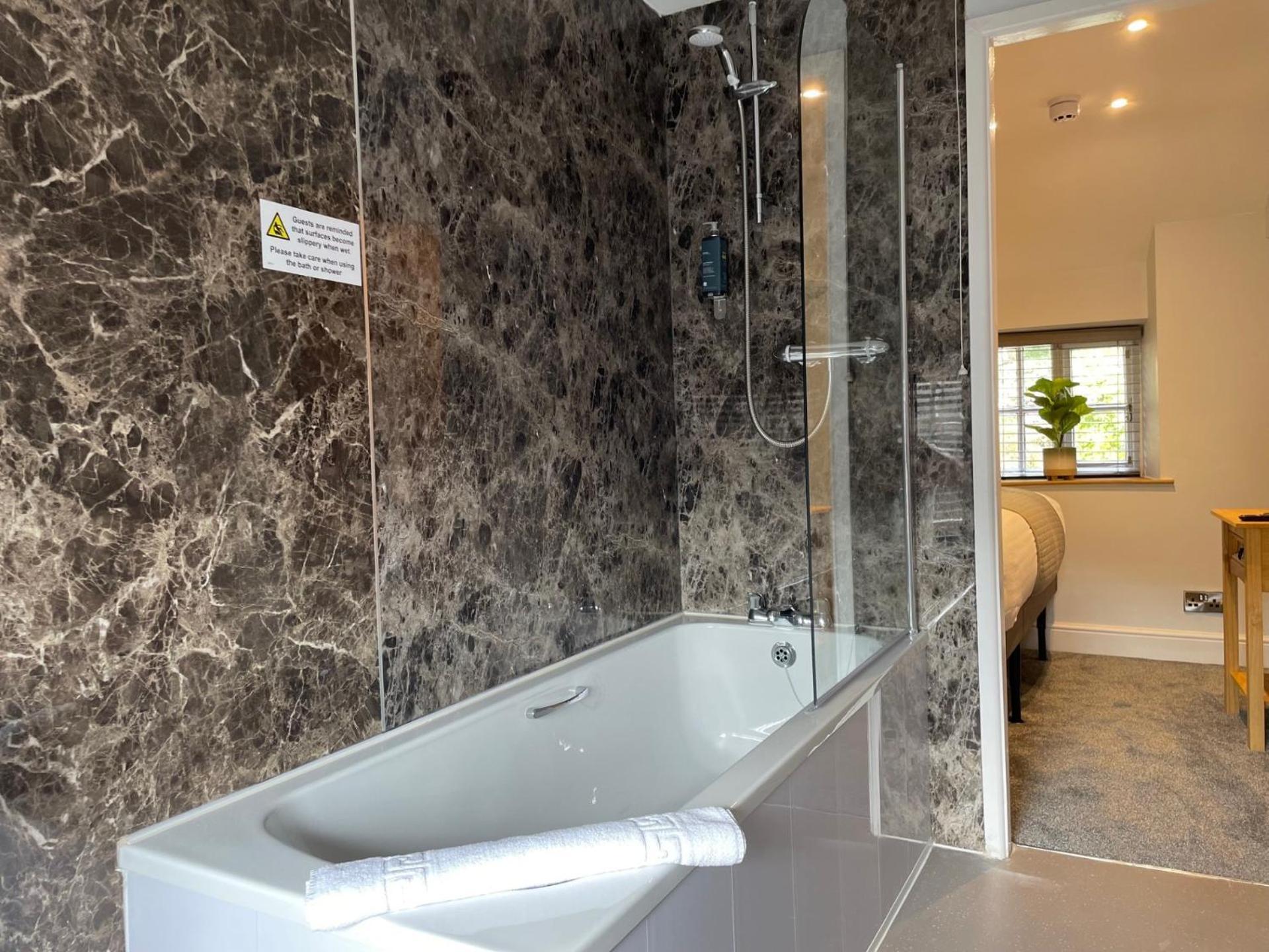 Prince Llewelyn Hotel Beddgelert Ngoại thất bức ảnh